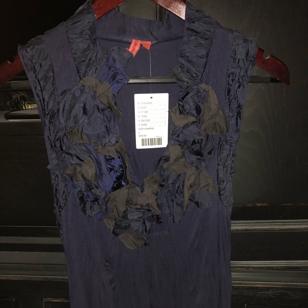 ANTHROPOLOGIE One. September silk top size Large - Picture 2 of 6